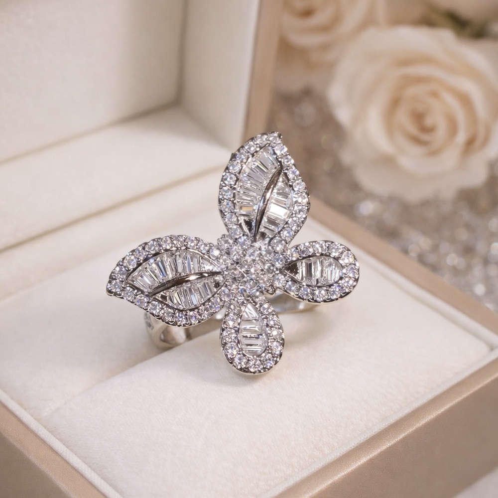 Butterfly Ring Style - Picture 4 of 8